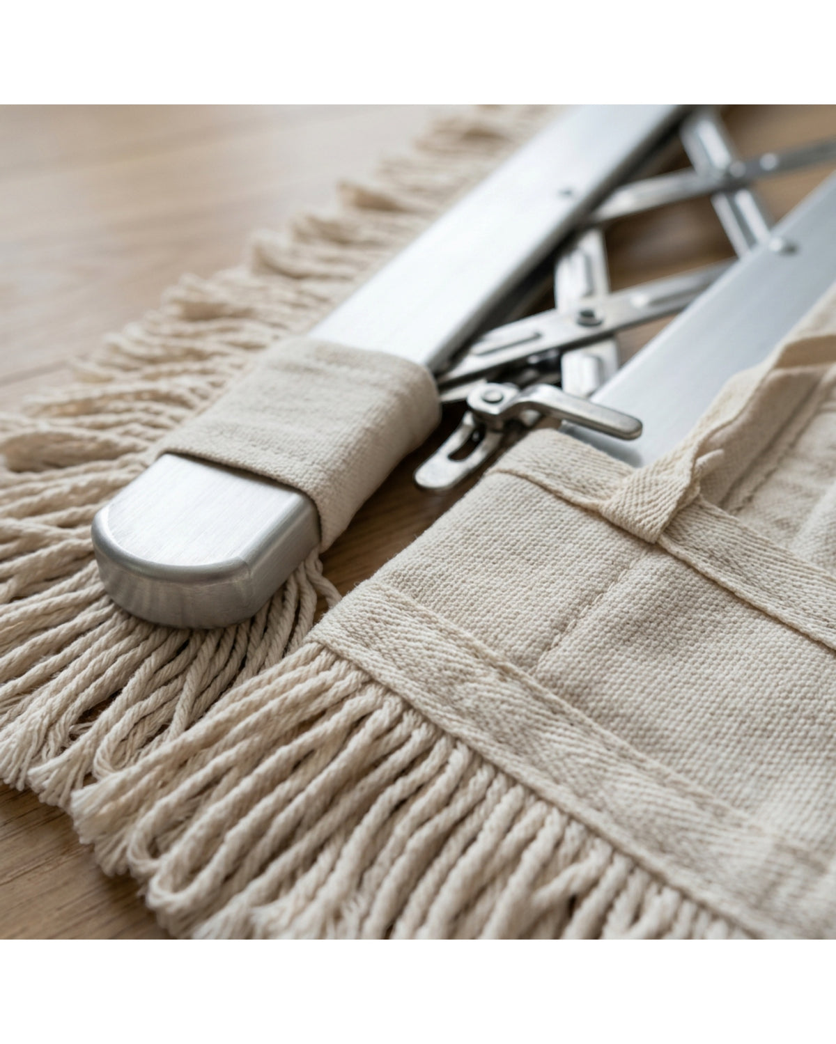 Zfyra Twin-Wing Scissor Dust Mop 90 cm Natural Cotton - Detail view